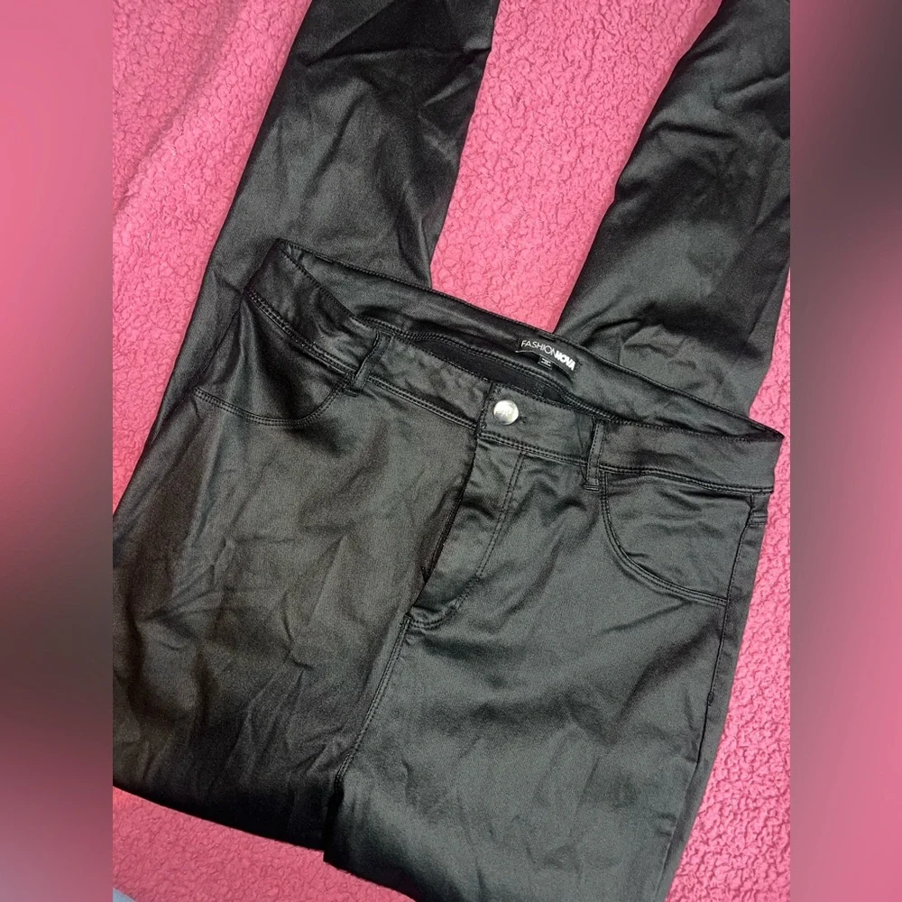 High Rise Pants - Picture 1 of 3